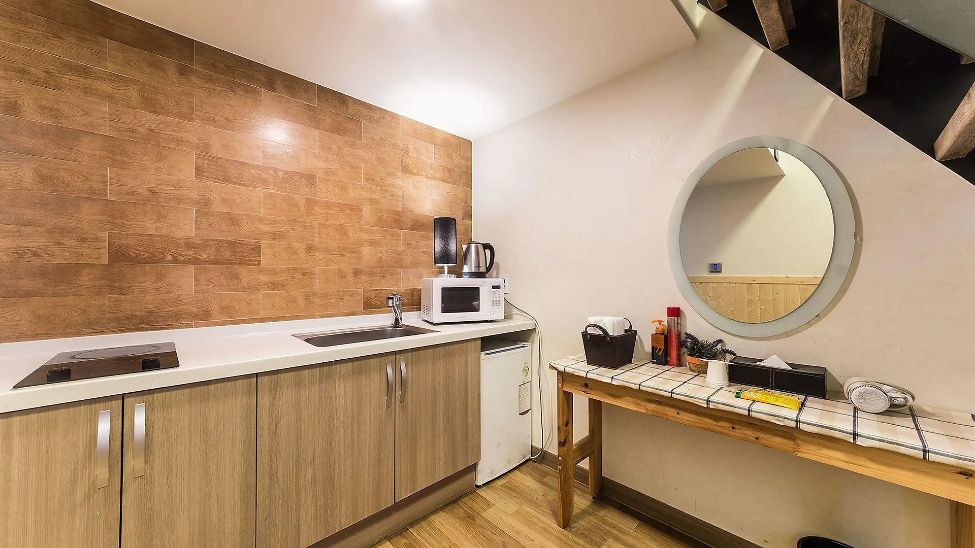 Hotel Hue Loft インチョン広域市 3*,