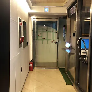 아폴로 게스트하우스