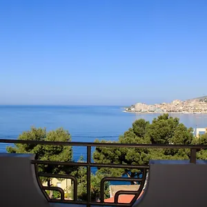 *** Hotel Chicago Albania