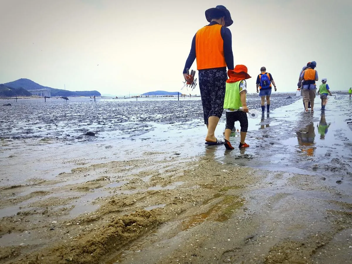 Hotel Hue Loft Incheon 3*,  Korsel