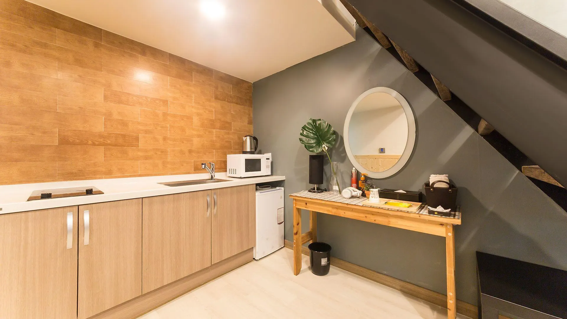 Hotel Hue Loft Incheon 3*,