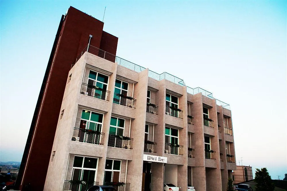 Hotel Hue Loft Incheon 3*,