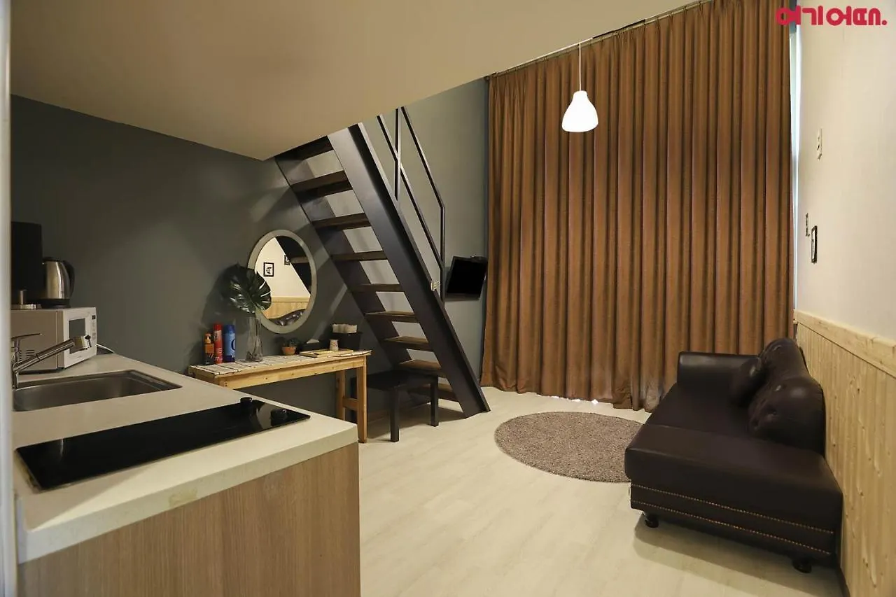 ***  Hotel Hue Loft Incheon Corée du Sud
